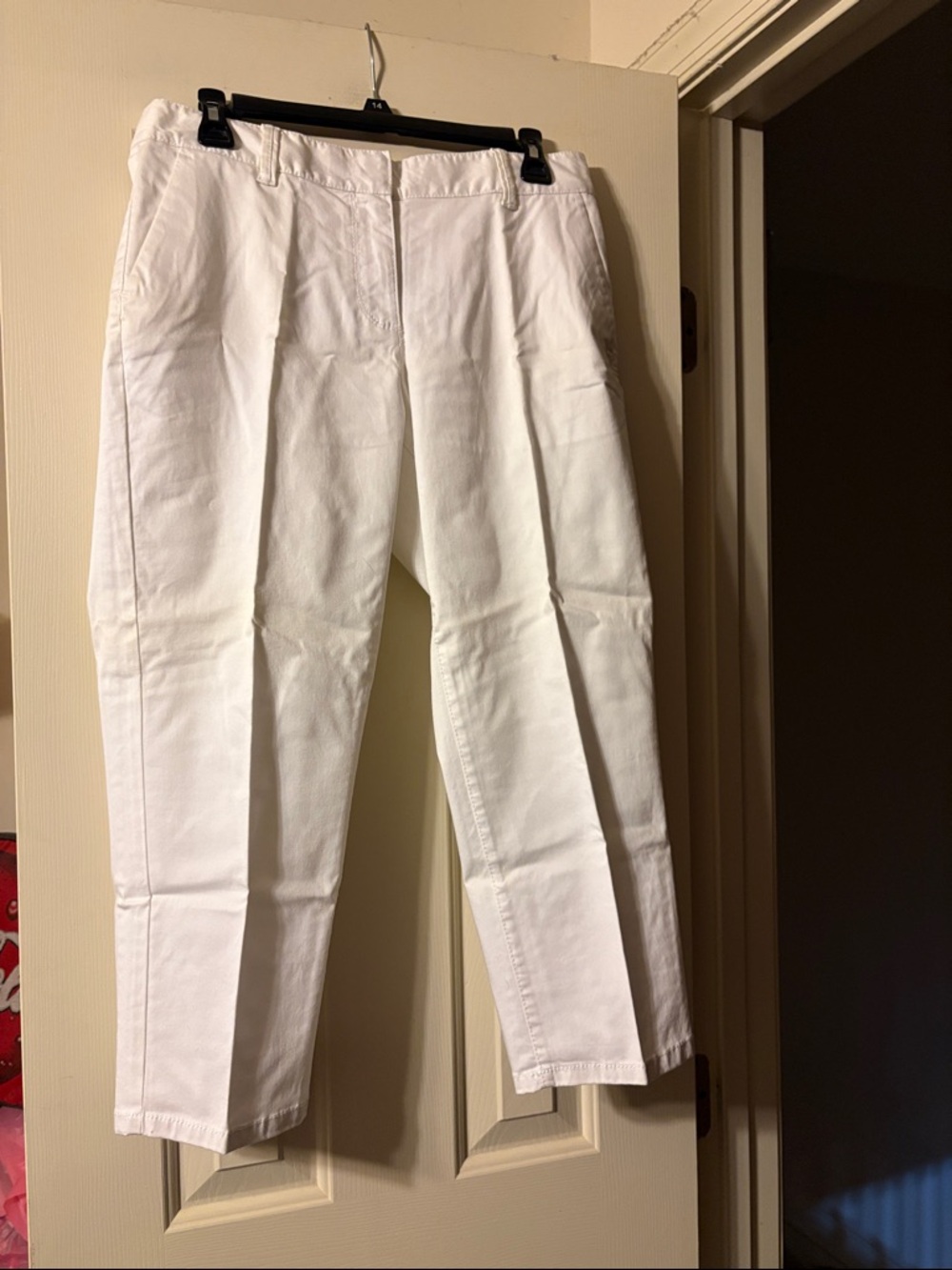 Ann Taylor Petite Curvy Fit White Pants Size 8P